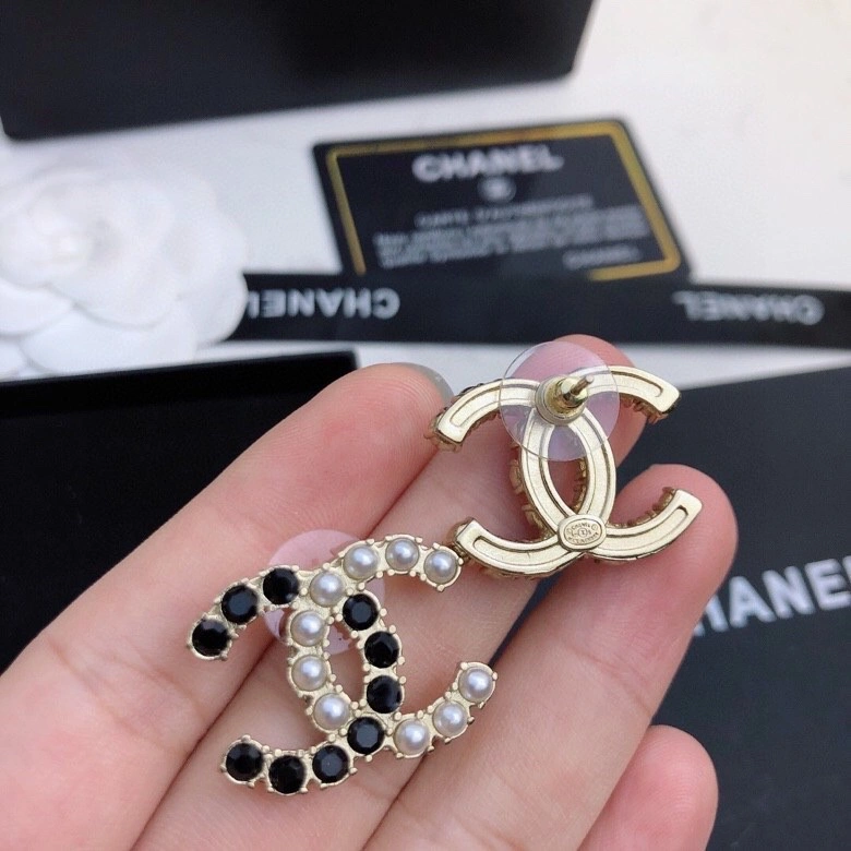 SunProtective Chanel Earrings 226090