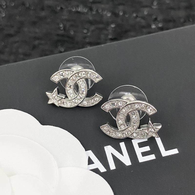 Chanel Earrings ModernLook 226120