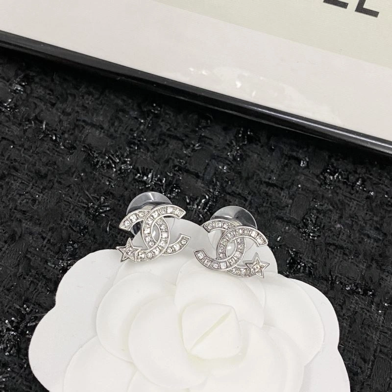 Chanel Earrings ModernLook 226120