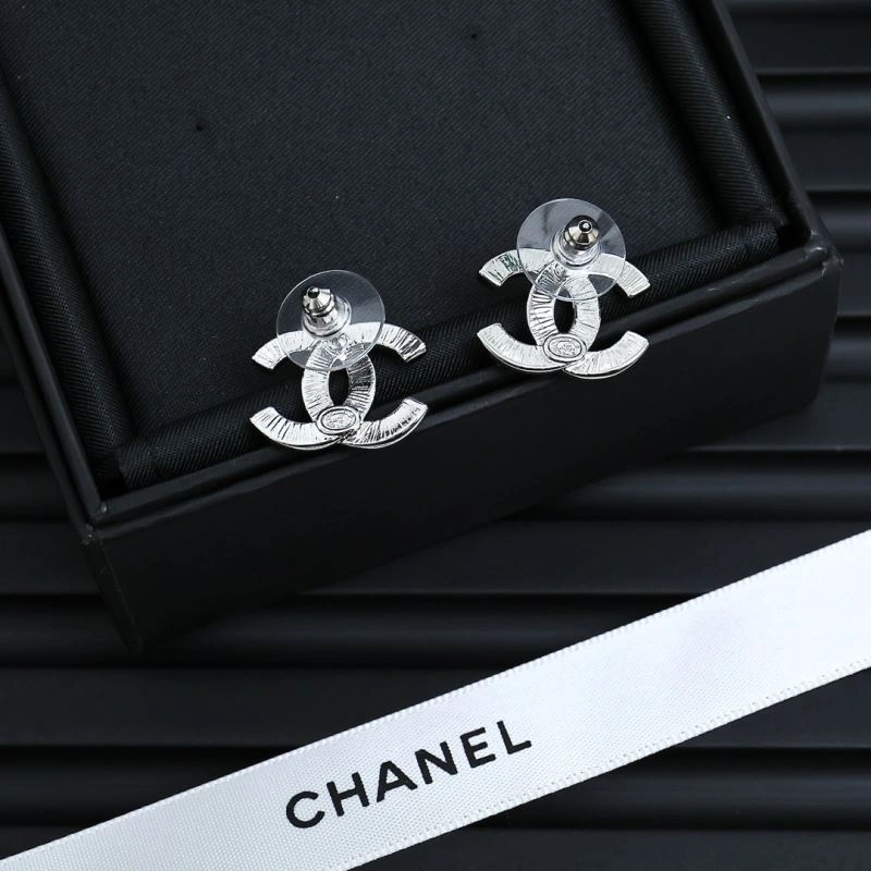 Youthful Chanel Earrings 226116