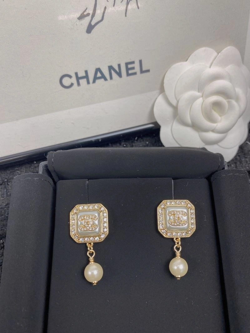 Chanel Earrings Durable 226039
