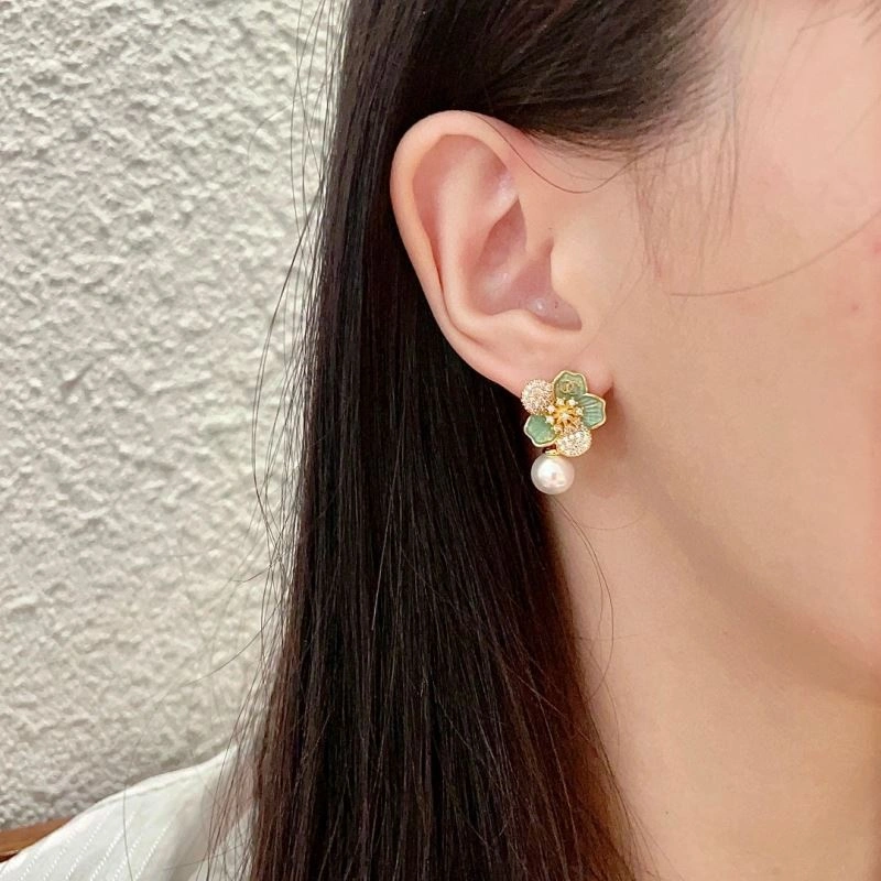 Chanel Earrings Refined 226022