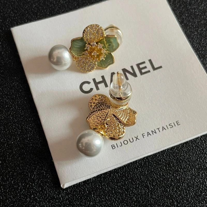 Chanel Earrings Refined 226022