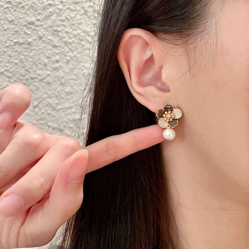 Chanel Earrings QuickDry 226030