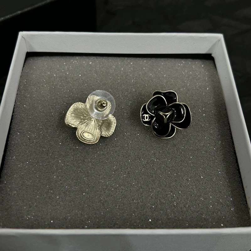 MoistureWicking Chanel Earrings 226038