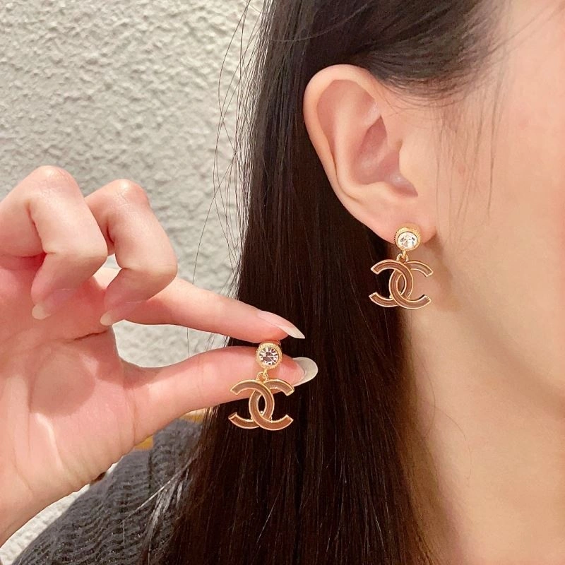 Chanel Earrings Attractive 226024
