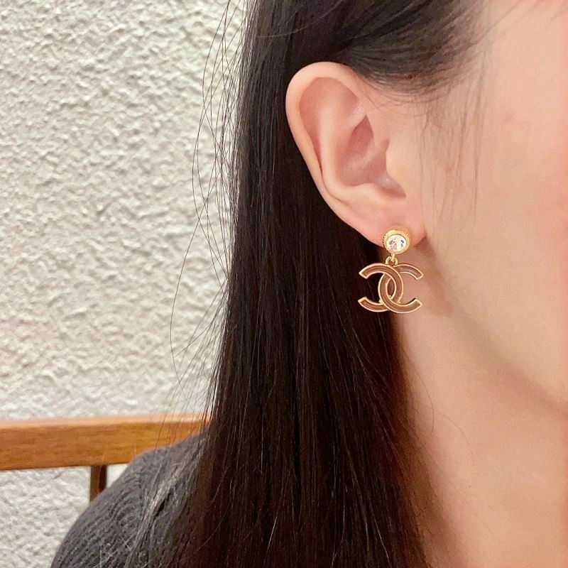 Chanel Earrings Attractive 226024