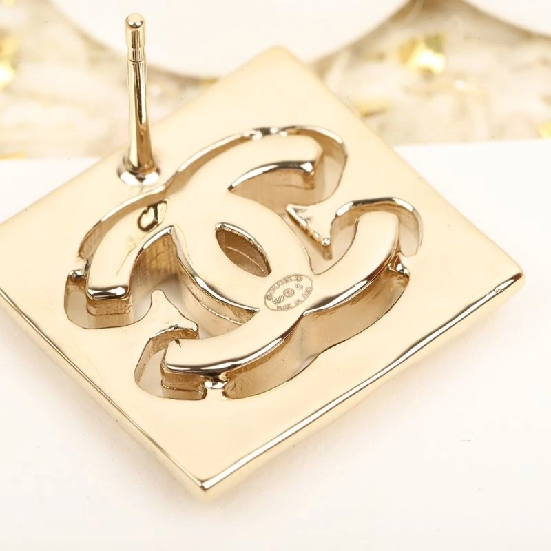 WellDesigned Chanel Earrings 226037