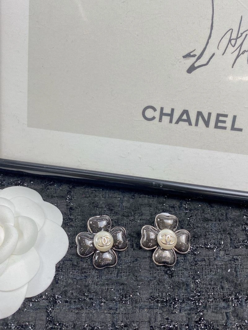 Chanel Earrings Flexible 226070