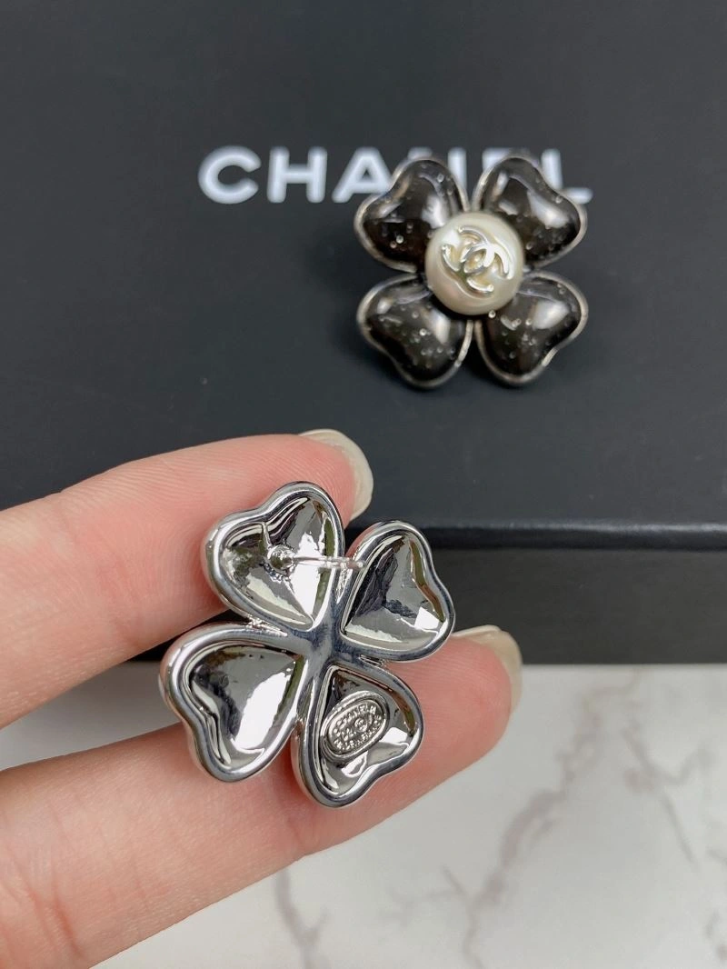 Chanel Earrings Flexible 226070