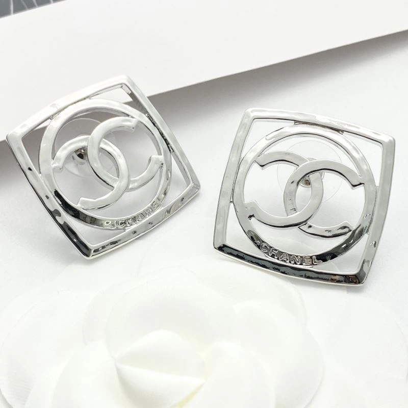 Chanel Earrings ModernLook 226015