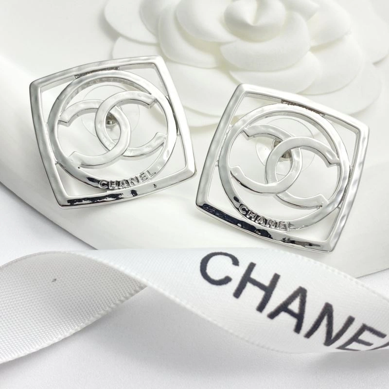 Chanel Earrings ModernLook 226015