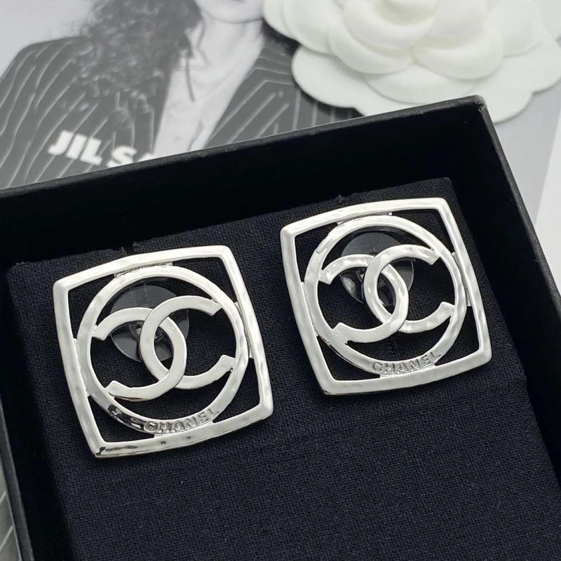 Chanel Earrings ModernLook 226015