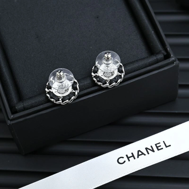 Chanel Earrings Refined 225984