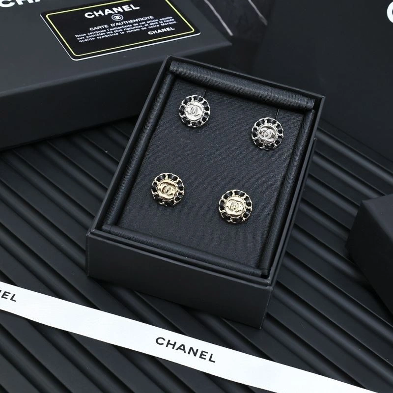 Chanel Earrings Refined 225984
