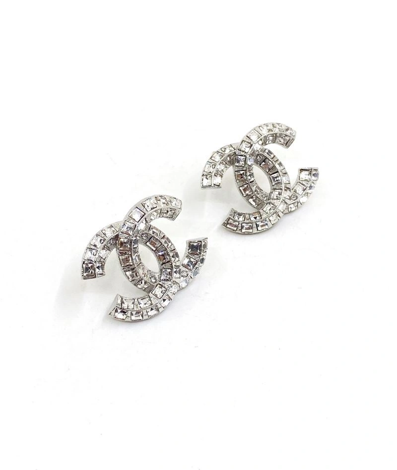 Chanel Earrings Minimalist 226002