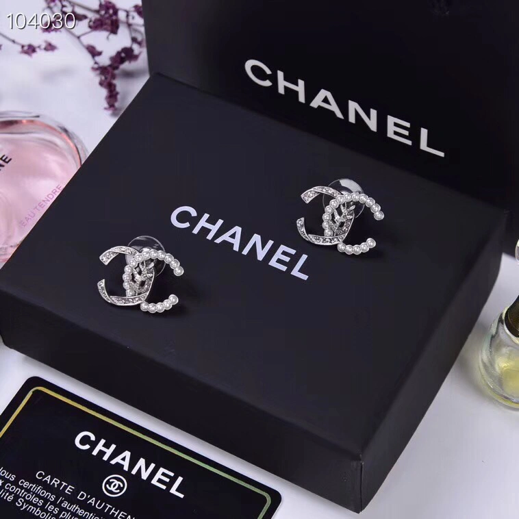 Chanel Earrings Lightweight 225972