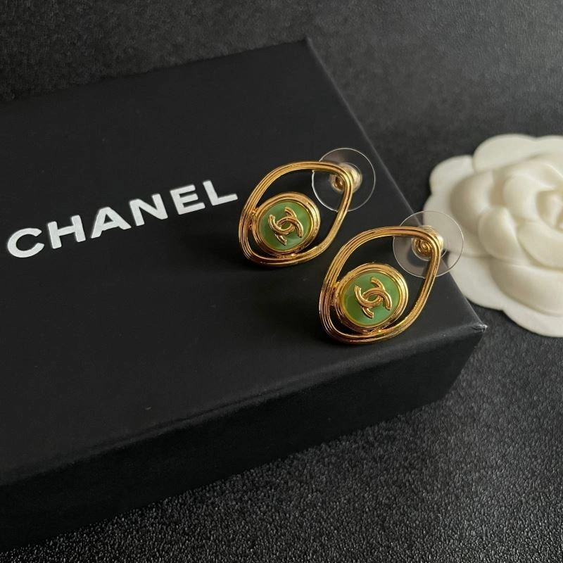 Chanel Earrings Comfortable 225948