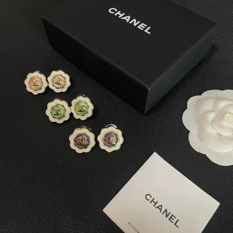 Neat Chanel Earrings 225957