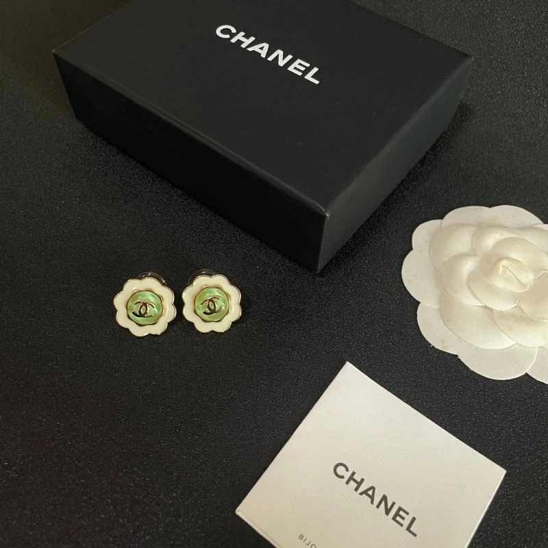 Neat Chanel Earrings 225957