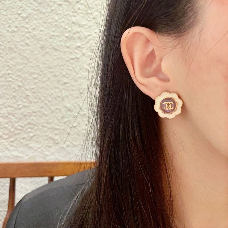 Chanel Earrings Trendy 225966