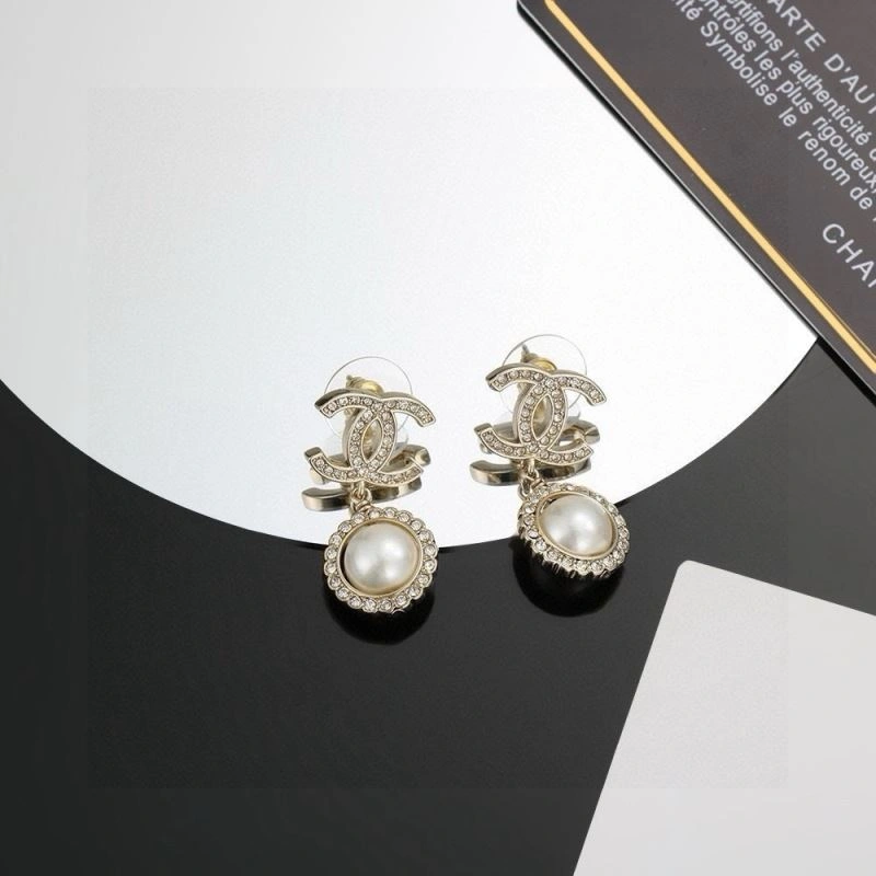 Unisex Chanel Earrings 225963