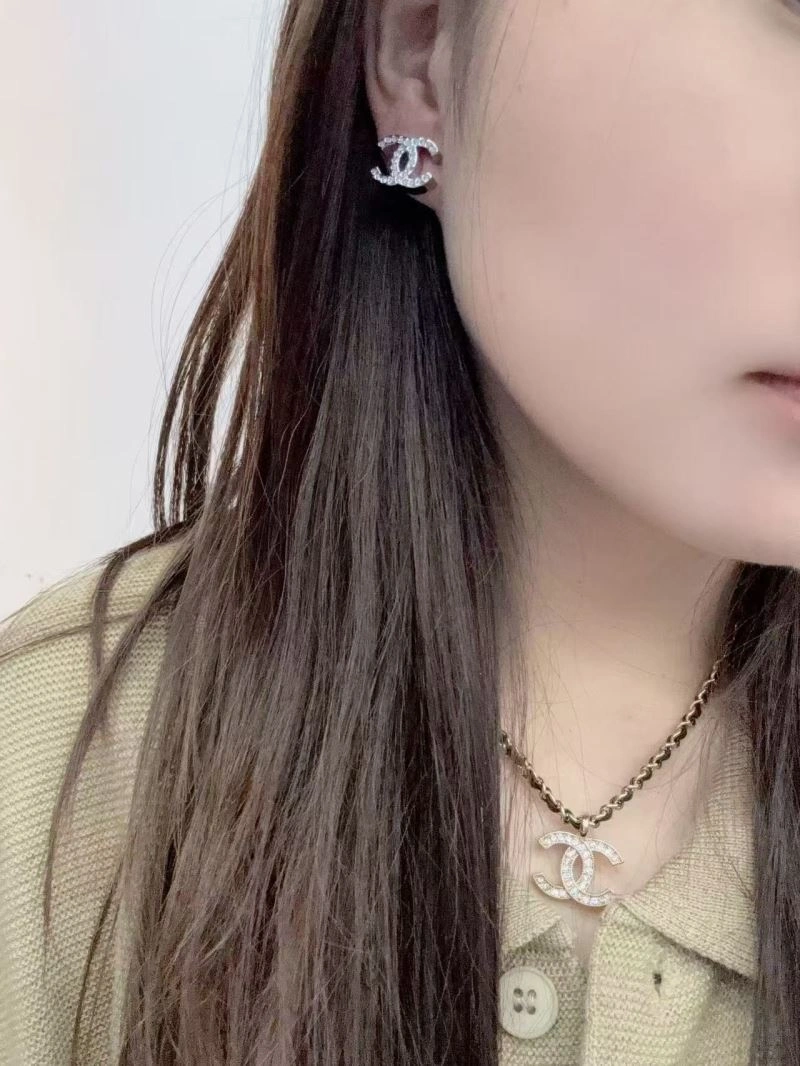 Chanel Earrings WeatherProof 225944