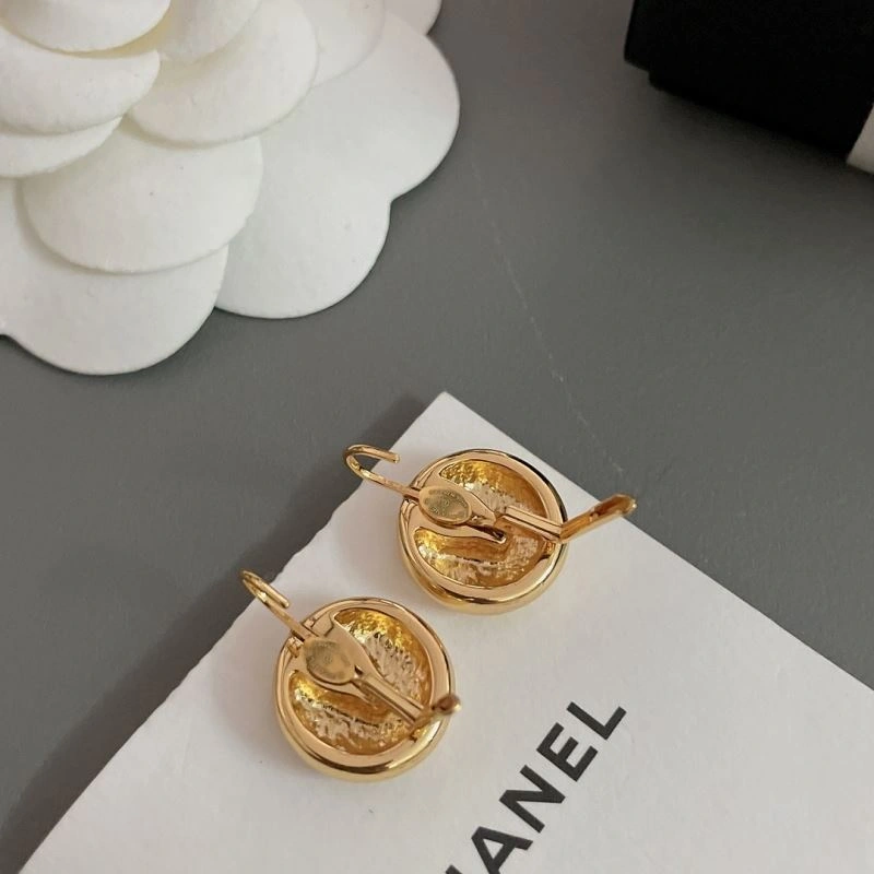 TechFriendly Chanel Earrings 225946