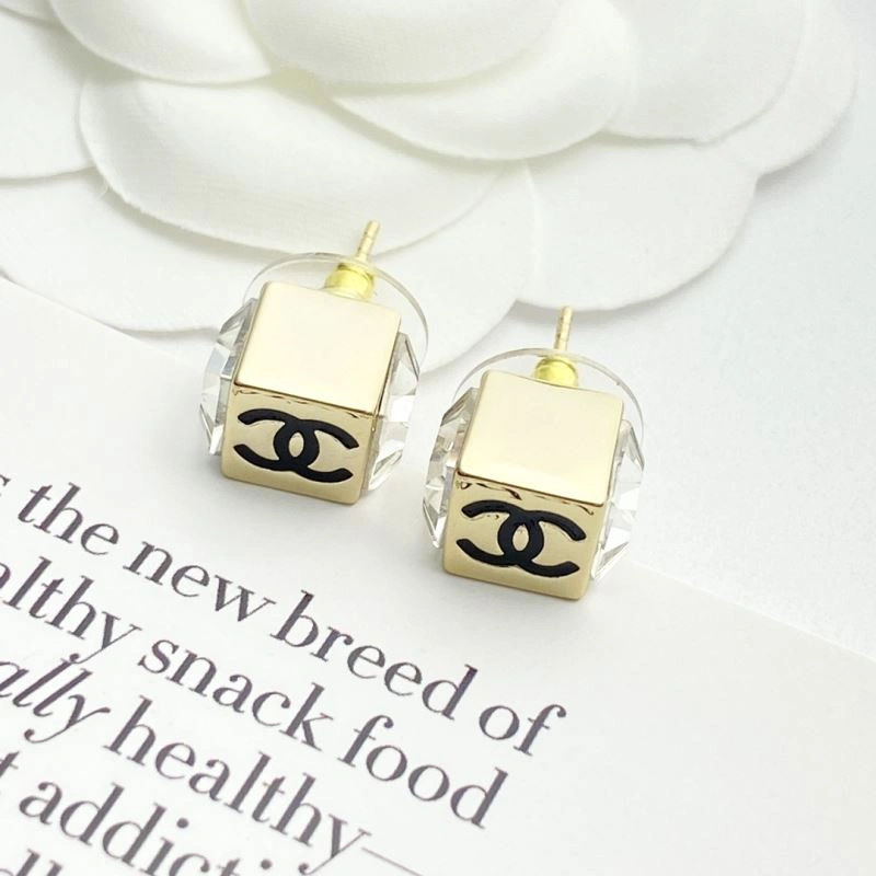 Compact Chanel Earrings 225923