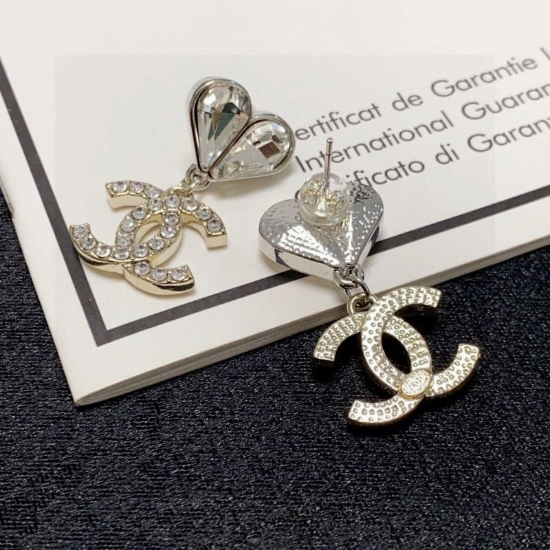 Chanel Earrings Reliable 225924