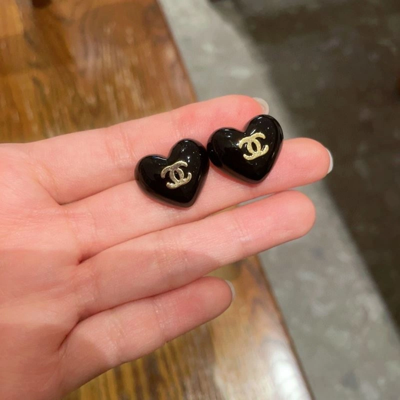 Comfortable Chanel Earrings 225927