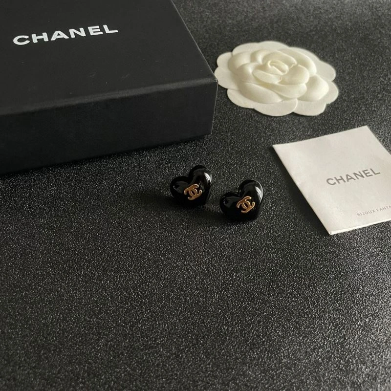 Comfortable Chanel Earrings 225927