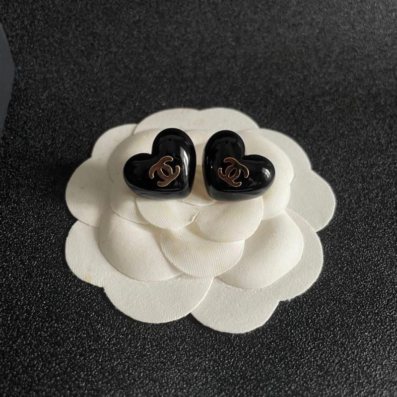 Comfortable Chanel Earrings 225927