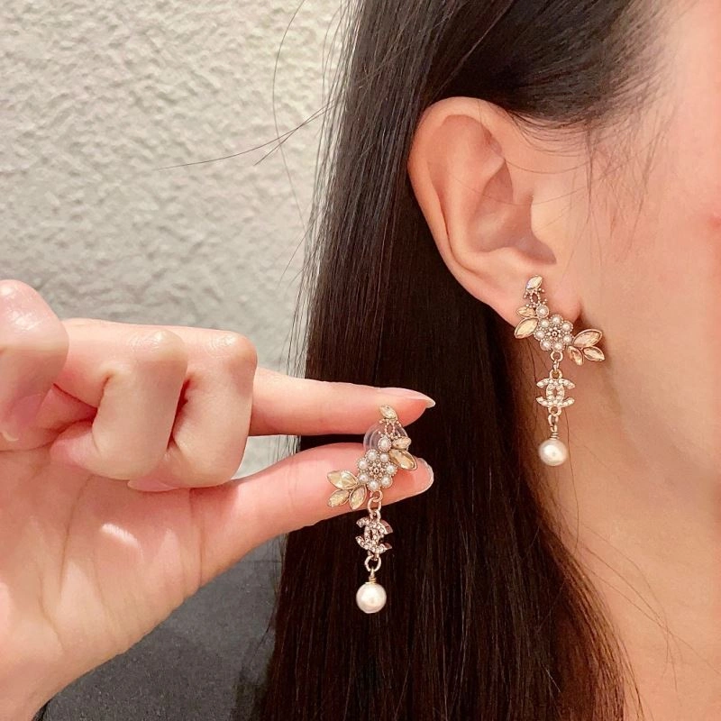 Chanel Earrings WellDesigned 225920