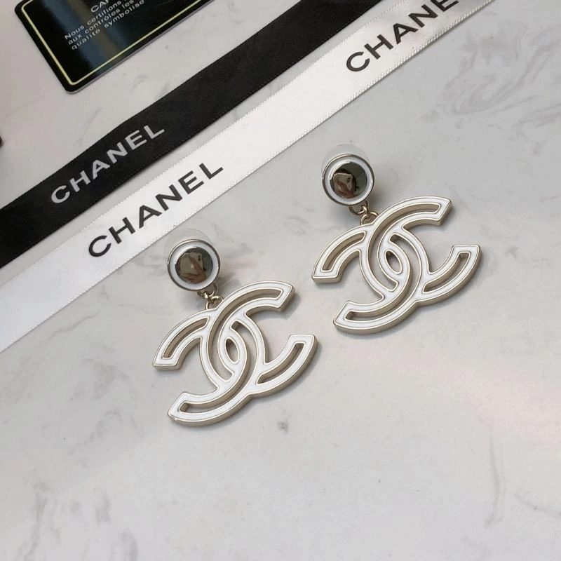 Neat Chanel Earrings 225932
