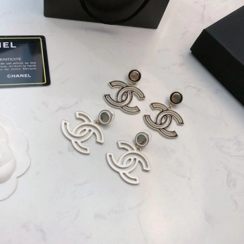 Neat Chanel Earrings 225932