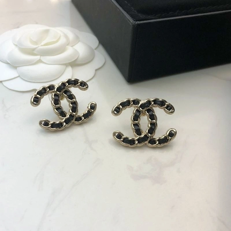 Snug Chanel Earrings 225931