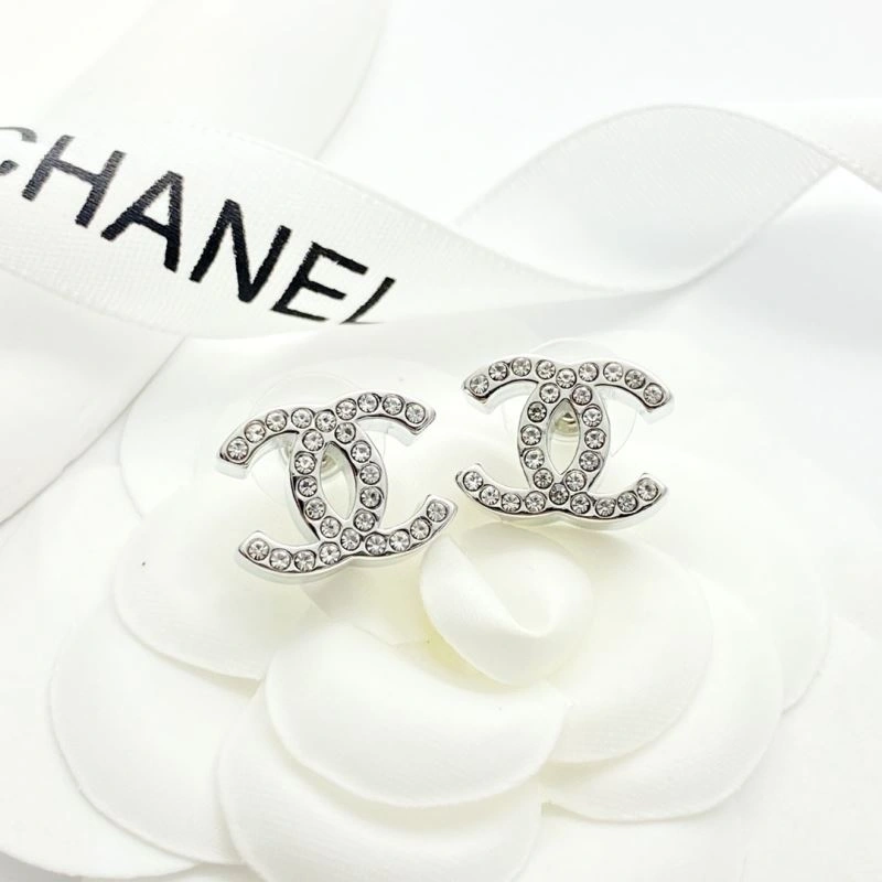 Chanel Earrings Unisex 225921