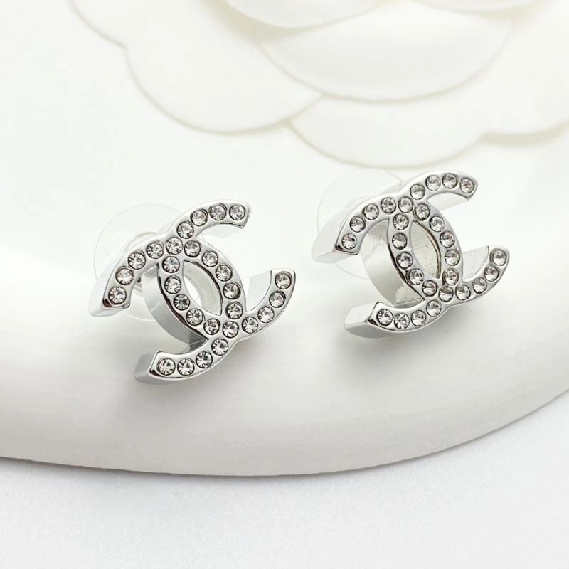 Chanel Earrings Unisex 225921