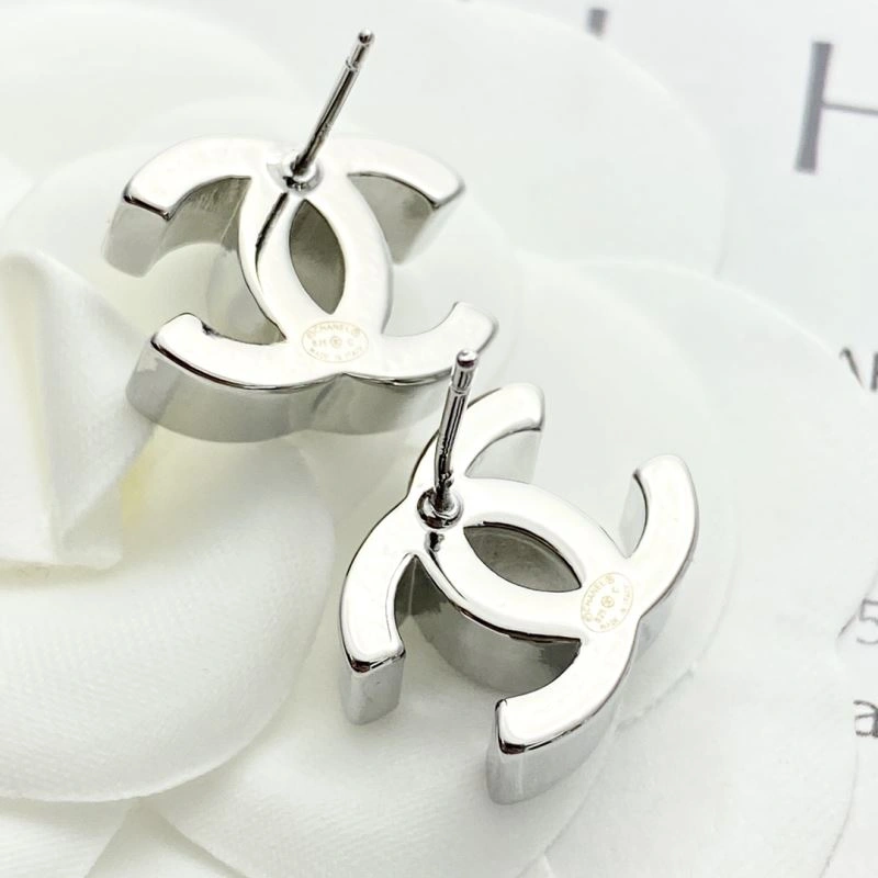 Chanel Earrings Unisex 225921