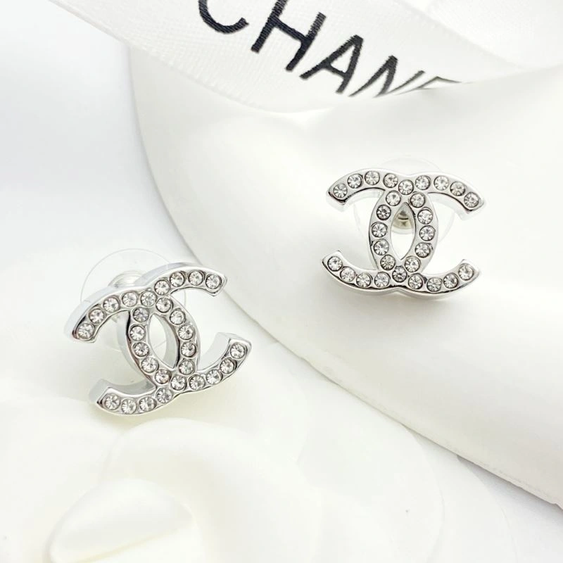 Chanel Earrings Unisex 225921
