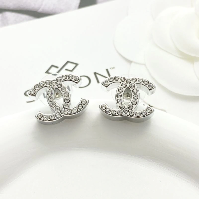 Chanel Earrings Unisex 225921