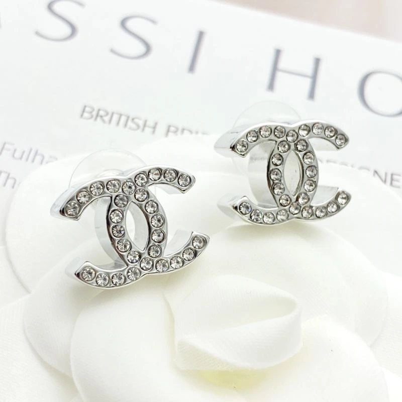 Chanel Earrings Unisex 225921