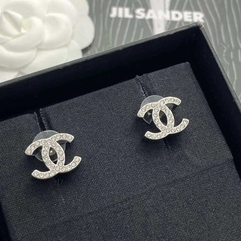 Chanel Earrings Unisex 225921