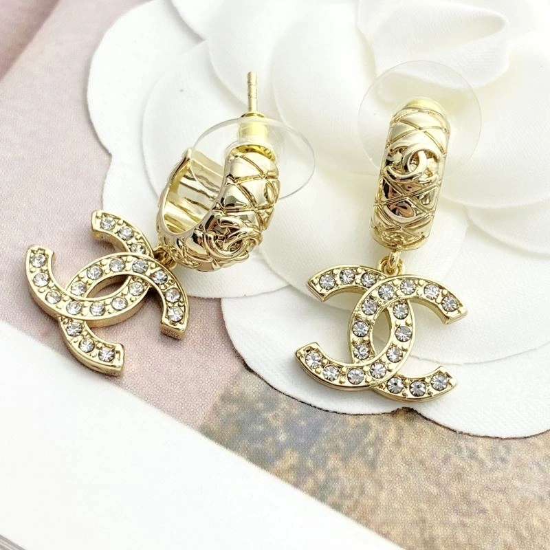 Cozy Chanel Earrings 225964