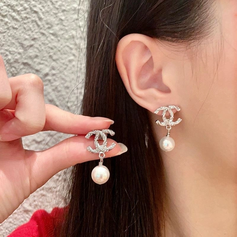 Chanel Earrings Casual 225906
