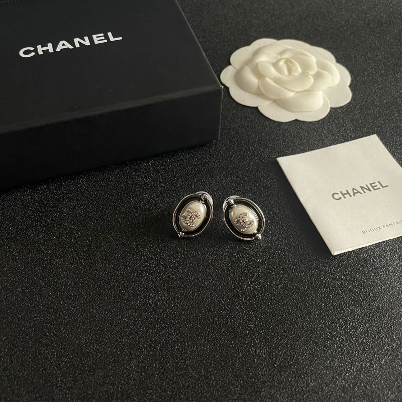 Chanel Earrings Tailored 225954