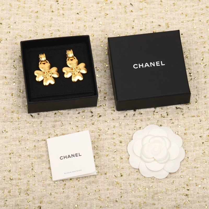 TechFriendly Chanel Earrings 225897