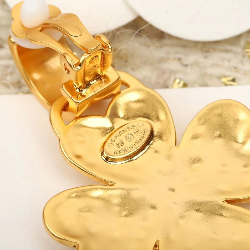 TechFriendly Chanel Earrings 225897