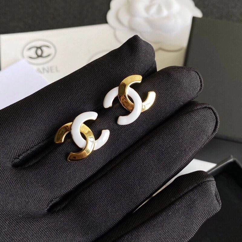 Chanel Earrings Reliable 225913